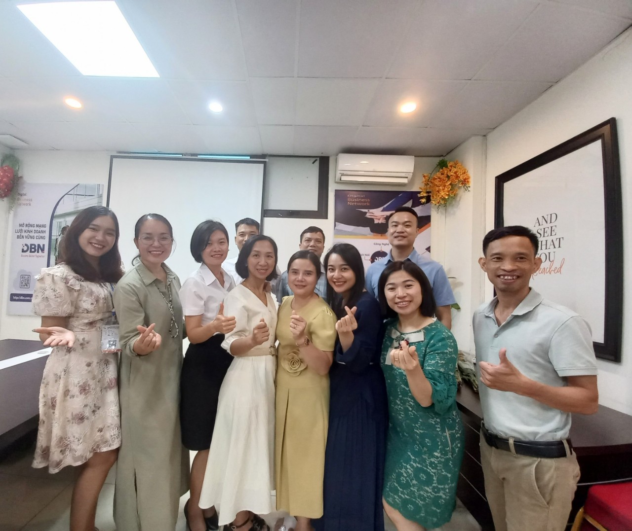 VH02-HN - Buổi họp Team Vận hành Khu Công Nghiệp Hà Nội - Bản tin VH03
